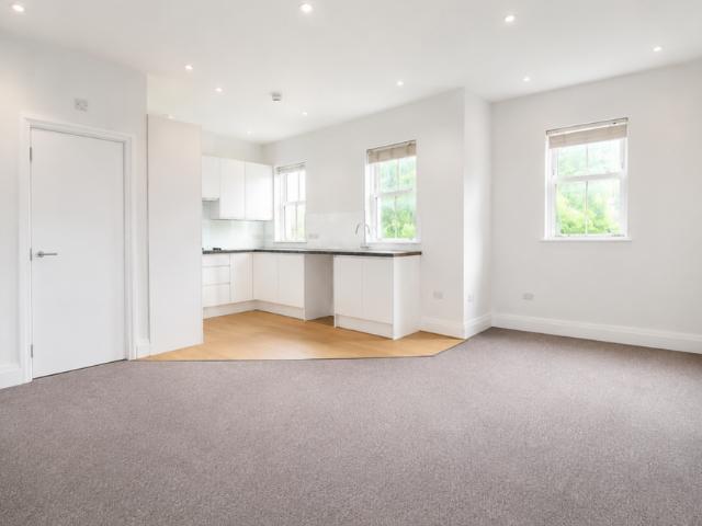 Studio for rent in Winchmore Hill, Edmonton
