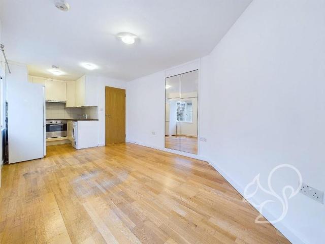 Studio for rent in Fordham Heath, Essex