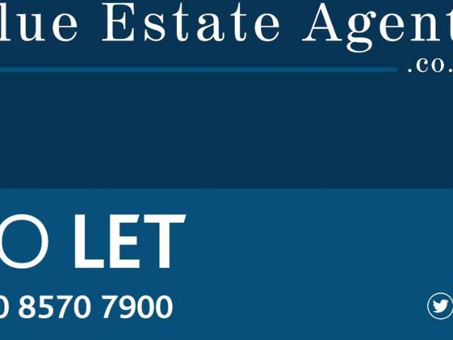 Flat for rent in London Borough of Hounslow, Cat Hill