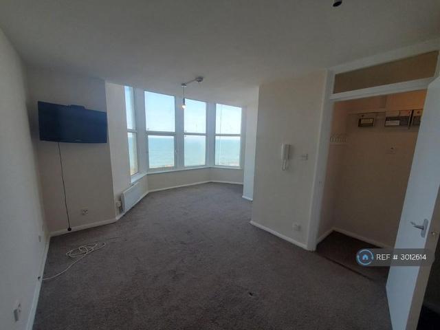 Studio for rent in Whitley Bay, North Tyneside