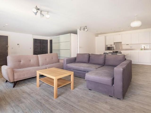 Studio for rent in London Borough of Hounslow, Spring Grove