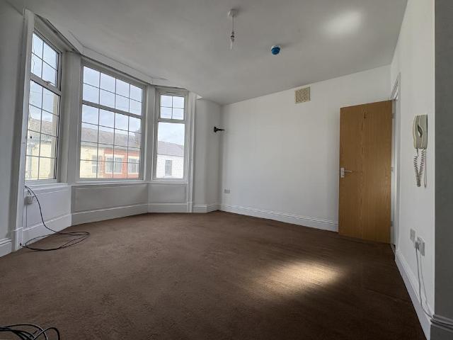 Flat for rent in Blackpool, Isle Of Man
