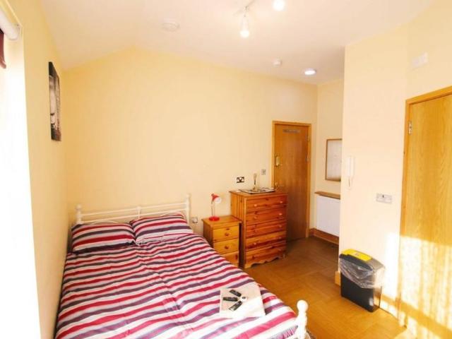 Studio for rent in Spon End, West Midlands