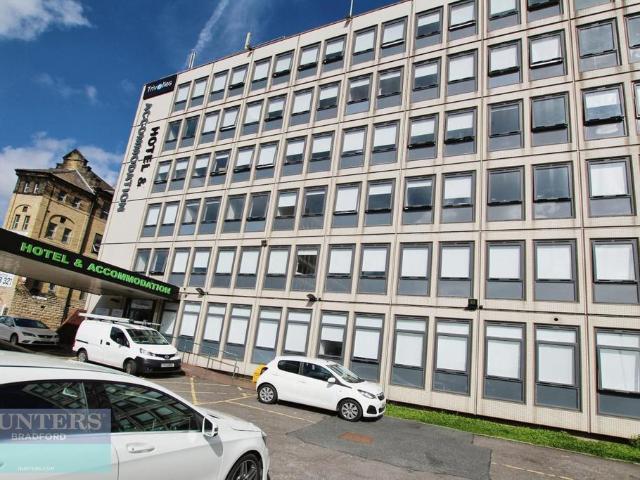 Flat for rent in West Yorkshire