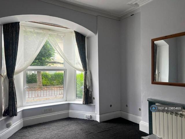 Studio for rent in Mount Wise