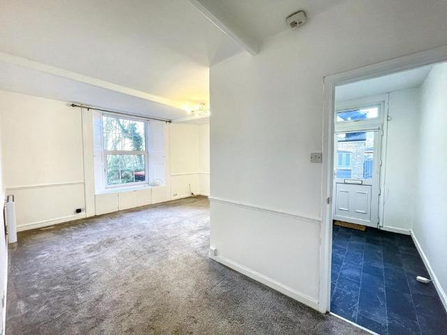 Studio for rent in Ellacombe, Torquay