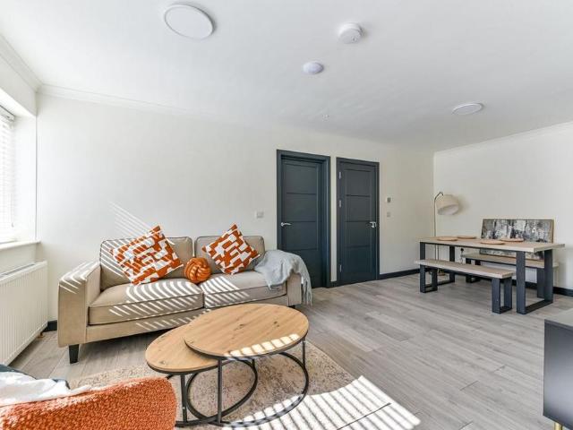 Studio for rent in St Margarets, Greater London