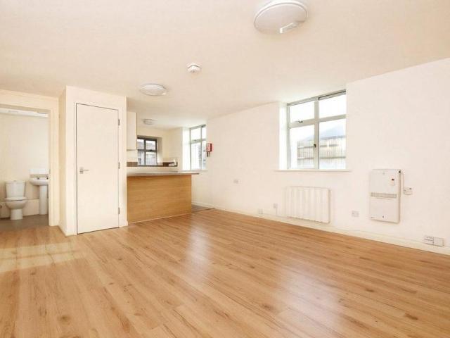 Studio for rent in London Borough of Lewisham, Forest Hill
