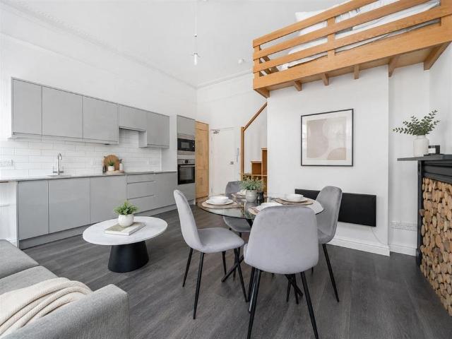 Studio for rent in Brunswick, Brighton & Hove