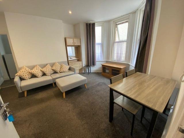 Studio for rent in Boscombe, Bournemouth