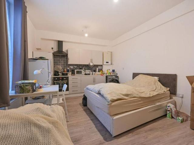 Studio for rent in Hammersmith, Isle Of Man