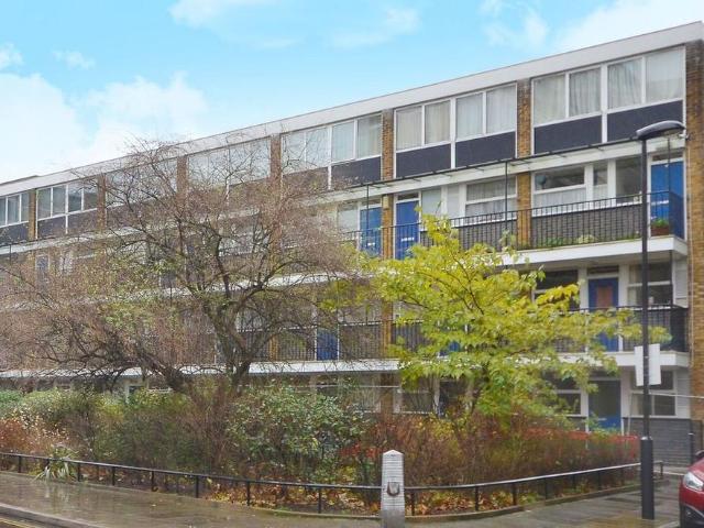 Studio for rent in Pimlico, Greater London