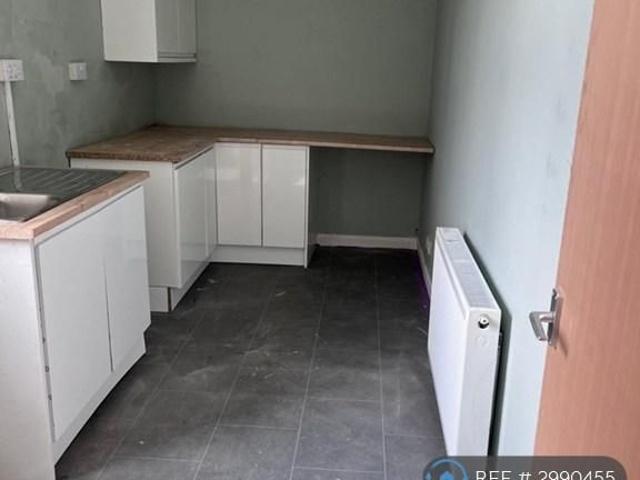 Studio for rent in Mount Pleasant, Nangreaves