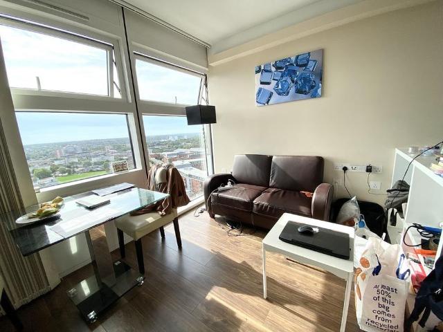 Studio for rent in Edgbaston, West Midlands