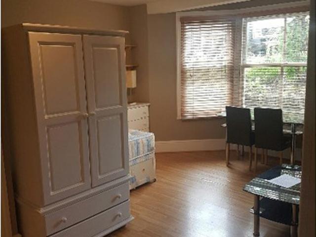 Studio for rent in Balham, Greater London