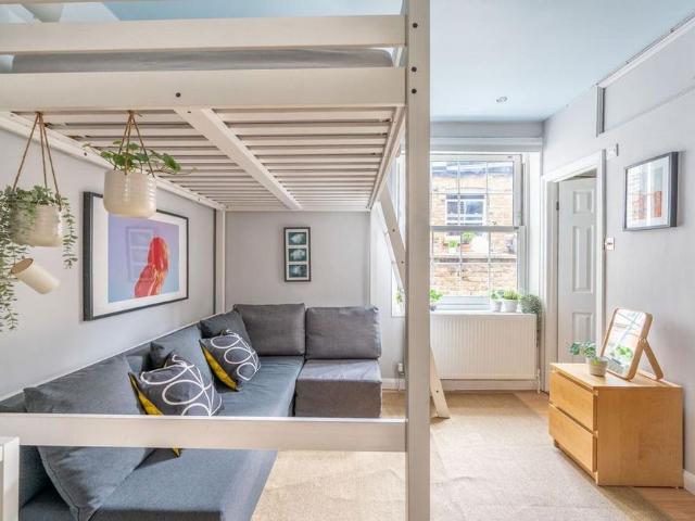 Studio for rent in Paddington, Greater London