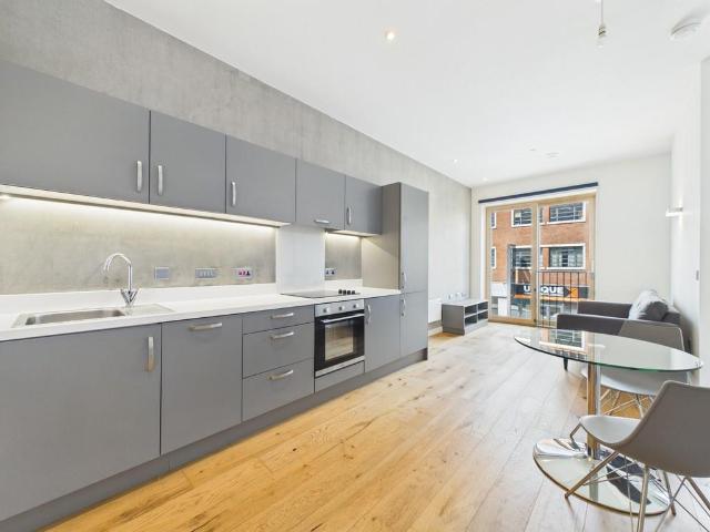 Flat for rent in Hanley, Stoke-on-Trent