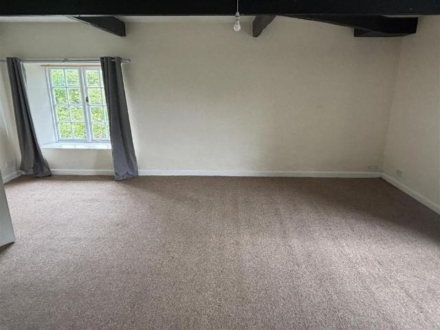Studio for rent in Saltash, Cornwall
