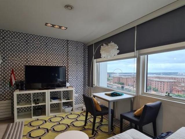 Flat for rent in Cavern Quarter, Calderstones