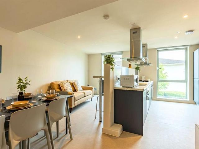Studio for rent in Stirchley, West Midlands