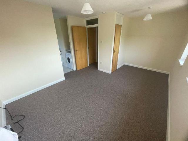 Studio for rent in Bradley Stoke