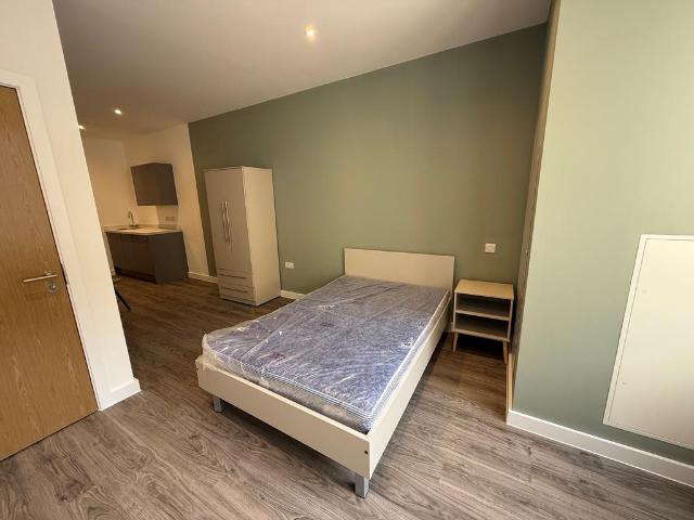 Flat for rent in St Mary's, City Of Southampton