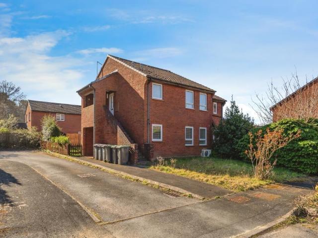 Studio for rent in Spring Vale, Hampshire