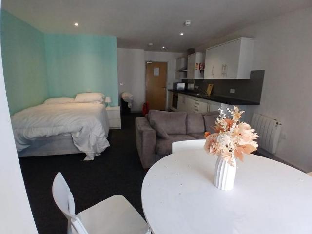 Studio for rent in West Cliff, Bournemouth