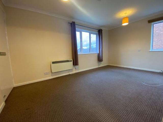 Studio for rent in Stoke Mandeville, Buckinghamshire