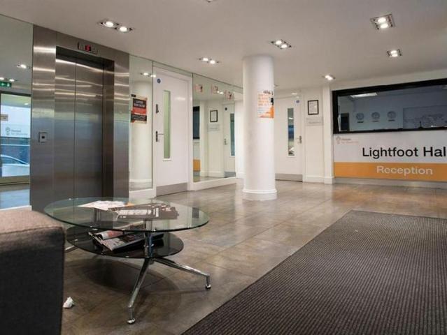 Studio for rent in London, Isle Of Man