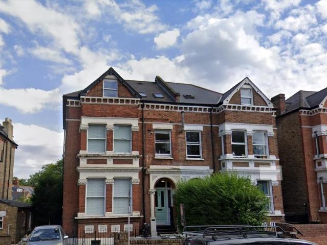 Flat for rent in Tulse Hill, Greater London