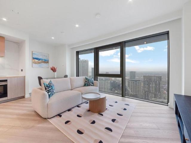Studio for rent in Isle Of Dogs, Greater London