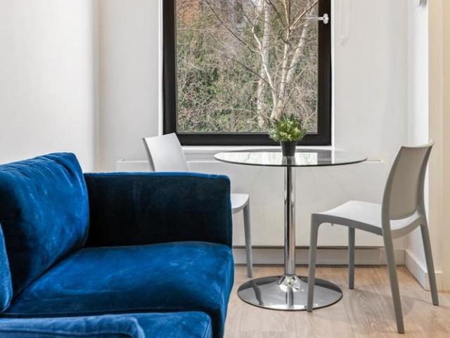 Studio for rent in Watergate, Devon