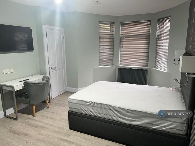 Studio for rent in Crosshill, Scotland