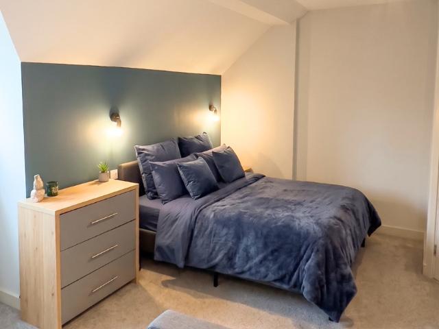 Studio for rent in Moorgate, Rotherham