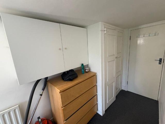 Studio for rent in Hampton, Greater London
