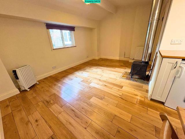 Studio for rent in Hartfield, Wealden