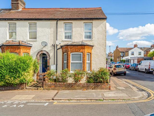 Studio for rent in St Albans, Five Acres
