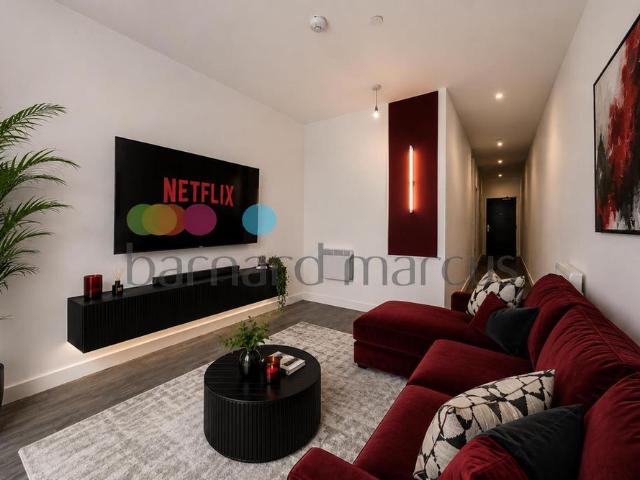 Studio for rent in London Borough of Croydon, Waddon