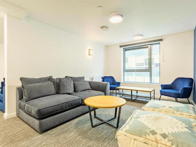 Studio for rent in City Centre, Ballindoch
