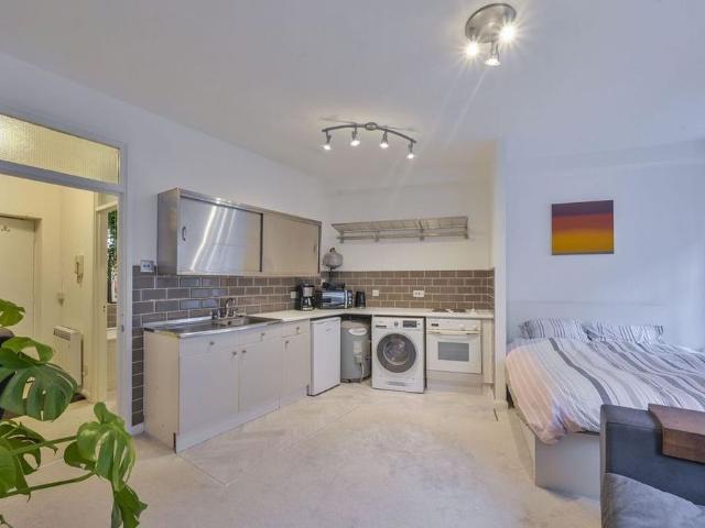 Studio for rent in City of Westminster, Greater London