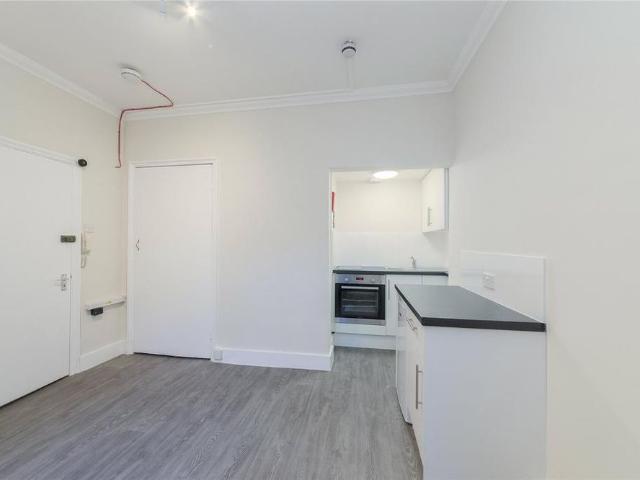 Studio for rent in Royal Borough of Kensington and Chelsea, Greater London
