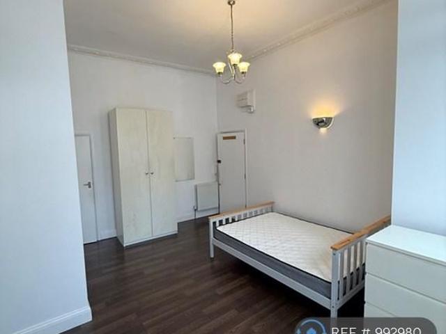 Studio for rent in Streatham, Greater London