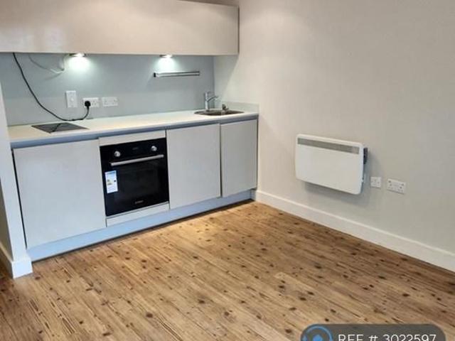 Studio for rent in Ladywood, West Midlands