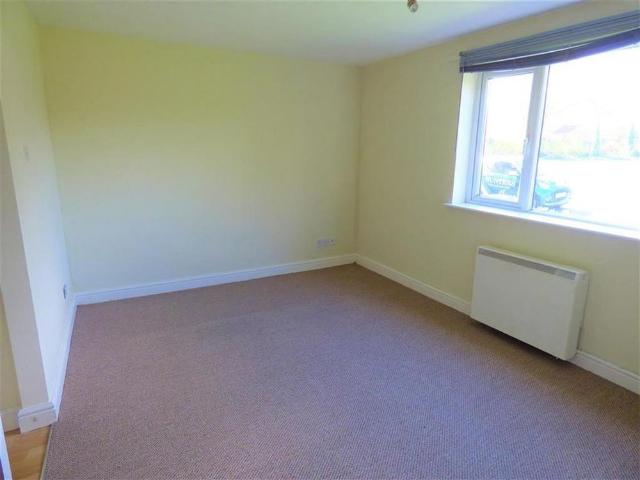 Studio for rent in Molescroft, Beverley
