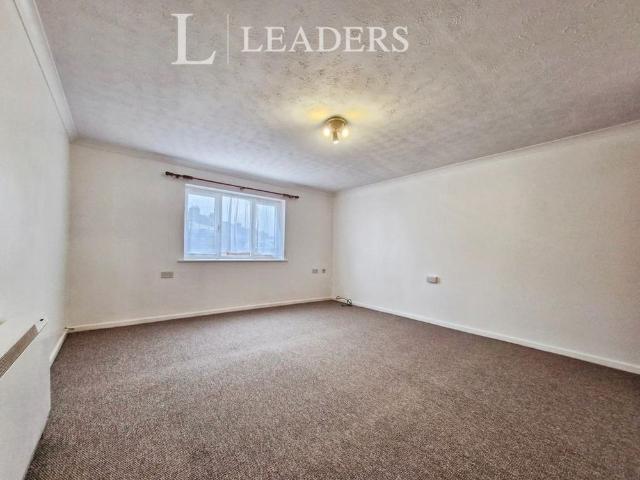 Studio for rent in Middlecroft, Hampshire
