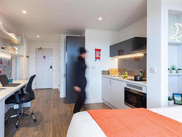 Flat for rent in Woodside, Scotland