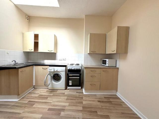 Studio for rent in Upperton, Eastbourne