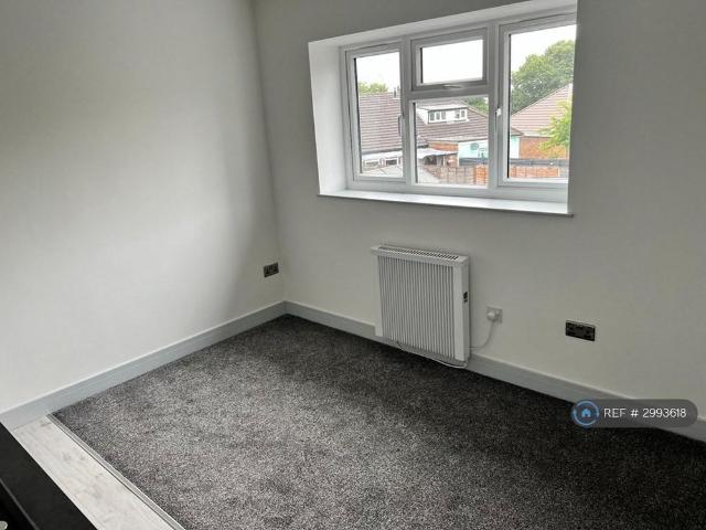Studio for rent in Willenhall, West Midlands