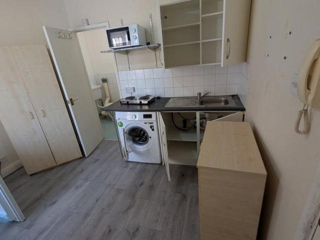 Studio for rent in Greater London